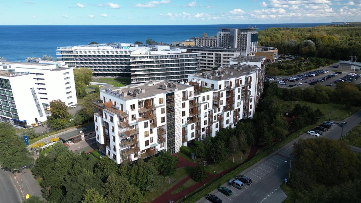 Olympic Park Z Ogrodem Na Dachu * Kolobrzeg